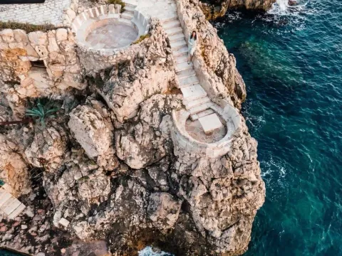 Prodaja, kuća, 200m², Reževići, Budva - image 23