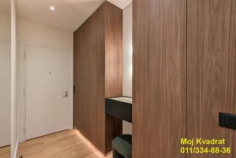 Rent, three bedroom apartment, 92m², Kalenić Pijaca, Vračar Sve Podlokacije - image 15
