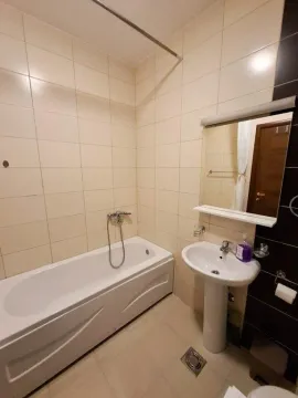 Izdavanje, dvosoban stan, 64m², Stari Aerodrom, Podgorica - image 8
