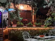 Prodaja, kuća, 10070m², Beograd, Srbija - image 1