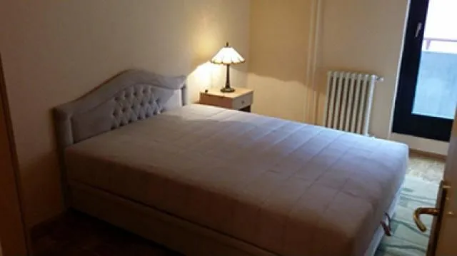 Izdavanje, četvorosoban stan, 117m², Kalenić Pijaca, Vračar Sve Podlokacije
