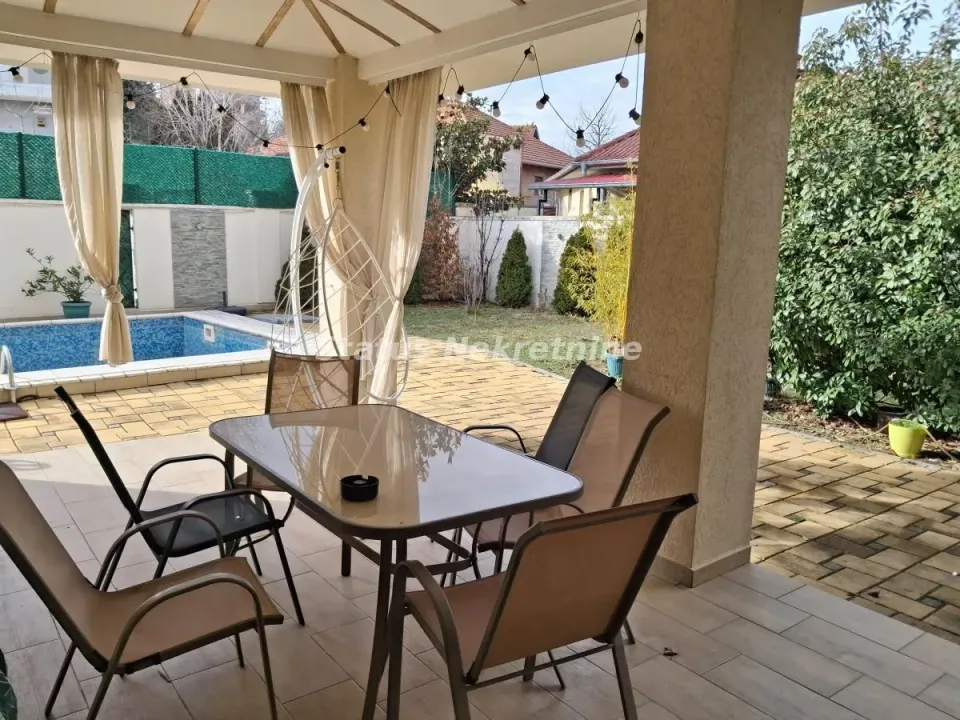 Rent, house, 157m², Sremska Kamenica, Petrovaradin