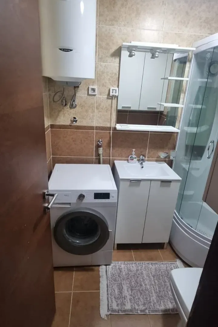Rent, two bedroom apartment, 74m², Nova Dalmatinska, Podgorica