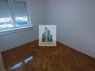 Izdavanje, trosoban stan, 71m², Medijana, Niš - image 9