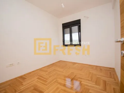 Prodaja, dvosoban stan, 67m², Tološi, Podgorica - image 2