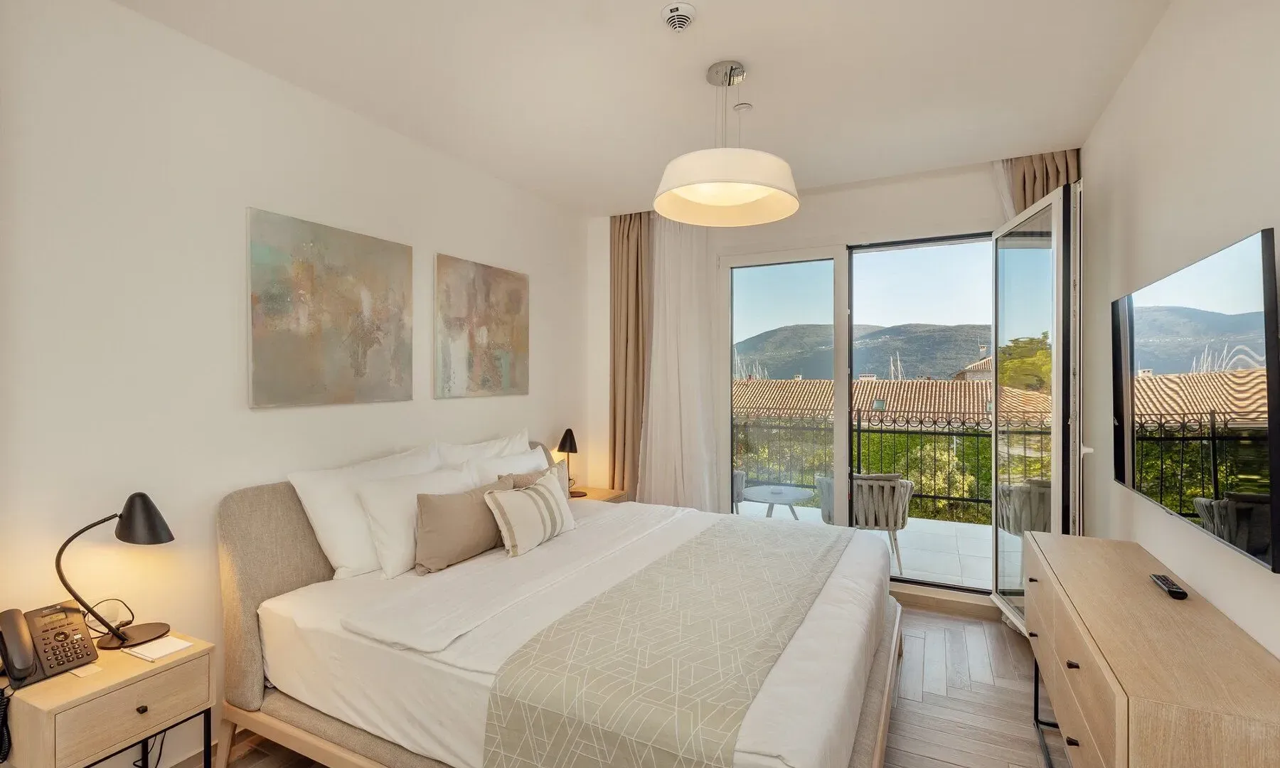 Prodaja, jednosoban stan, 81m², Kotor, Crna Gora