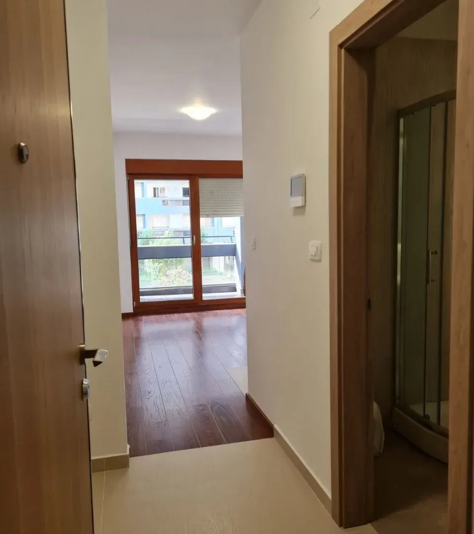 Rent, one bedroom apartment, 32m², Master Kvart, Podgorica