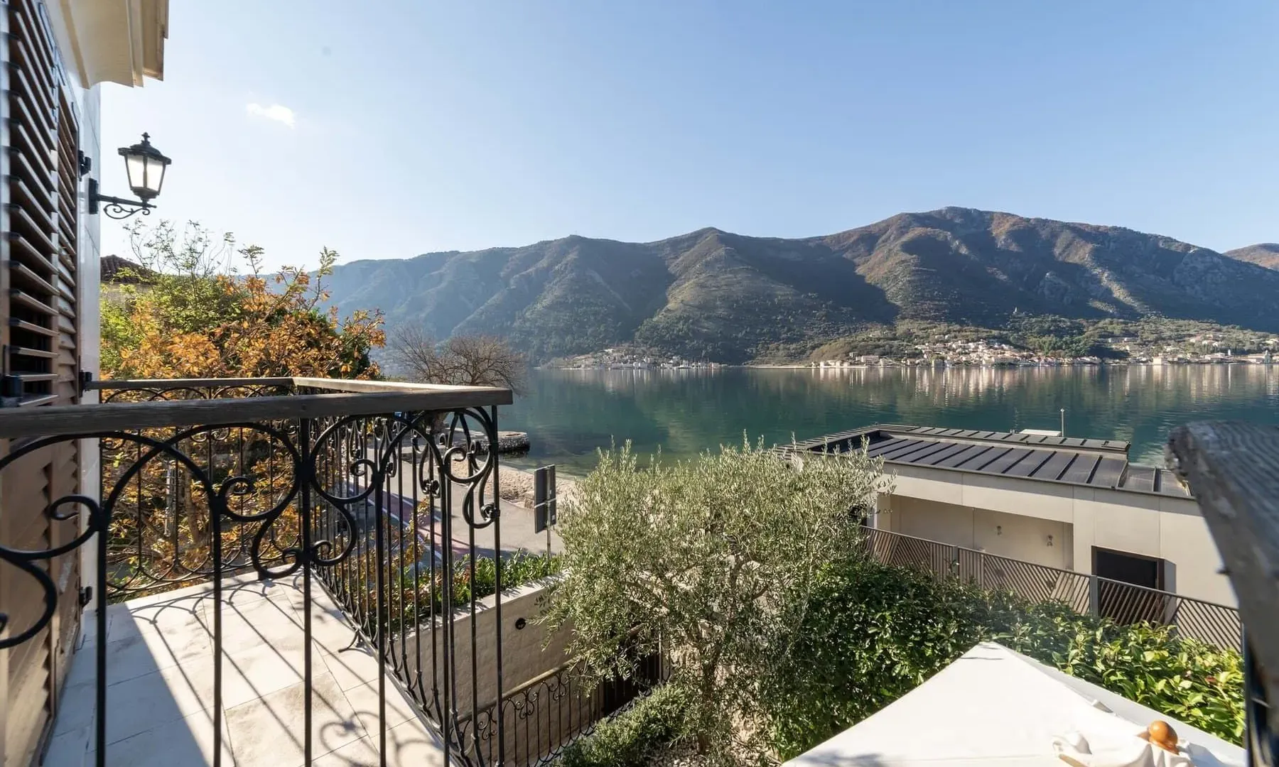 Prodaja, kuća, 193m², Dobrota, Kotor