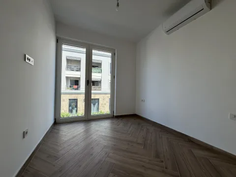 Prodaja, dvosoban stan, 62m², Dumidran, Tivat - image 5