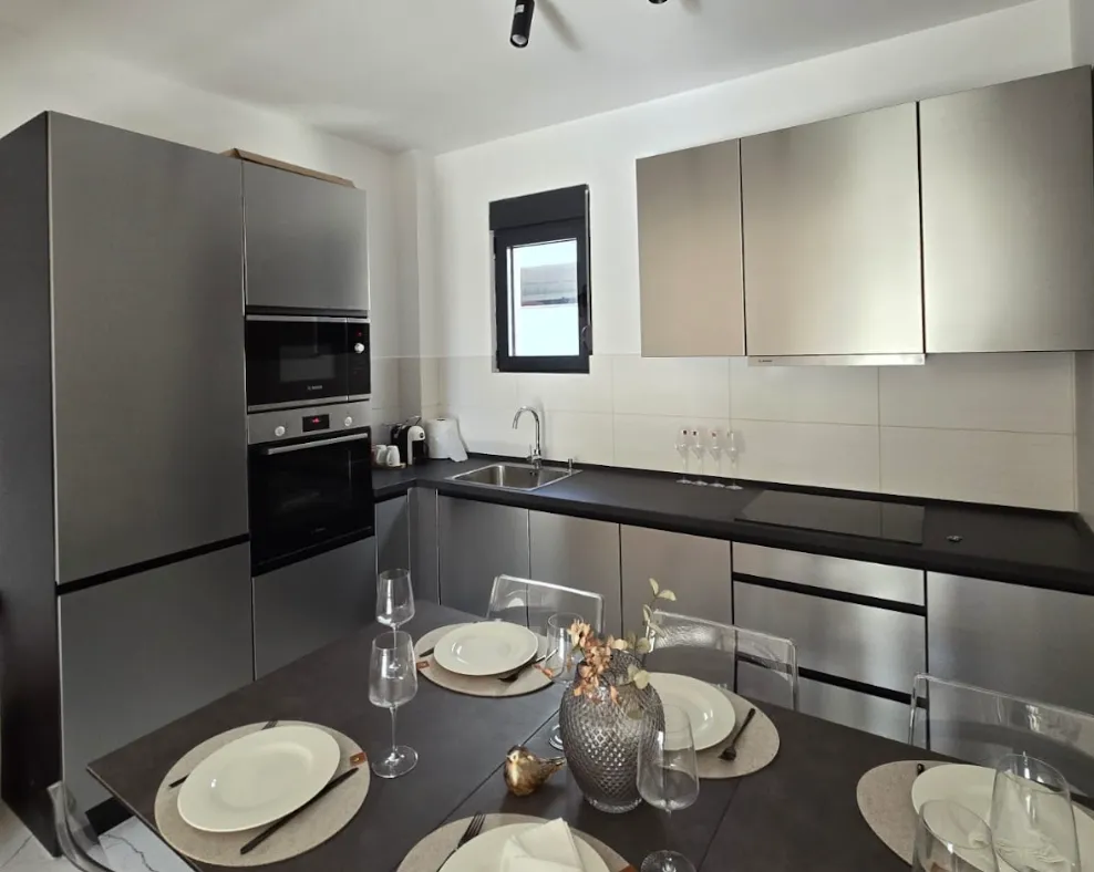 Rent, two bedroom apartment, 61m², Tivat, Crna Gora