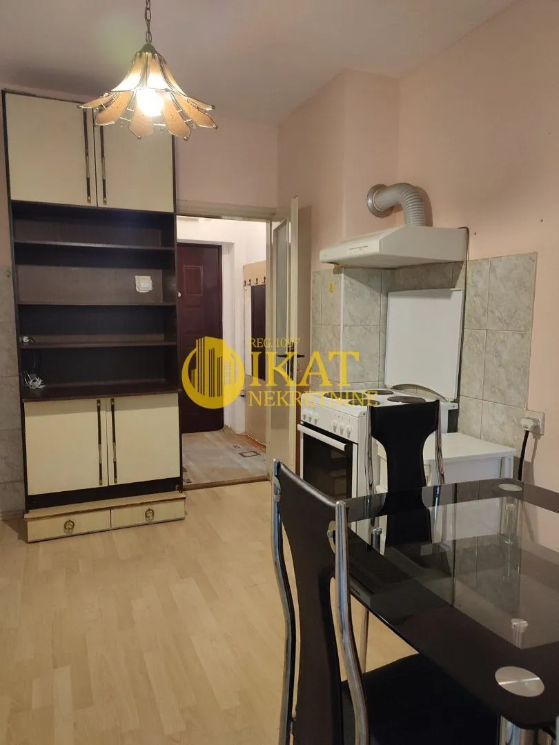 Prodaja, jednosoban stan, 45m², Karaburma, Palilula Sve Podlokacije