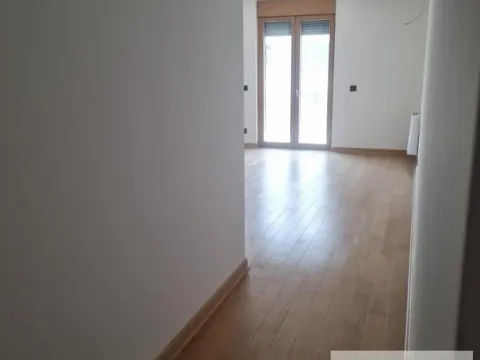 Prodaja, četvorosoban stan, 261m², Čubura, Beograd - image 7