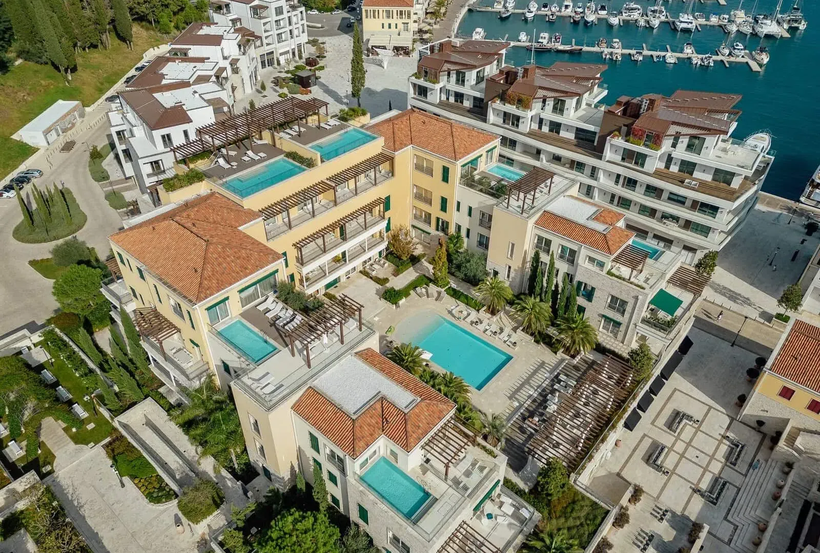 Prodaja, dvosoban stan, 290m², Portonovi, Herceg Novi