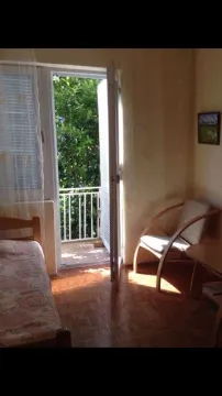 Izdavanje, trosoban stan, 101m², Zelenika, Herceg Novi - image 5