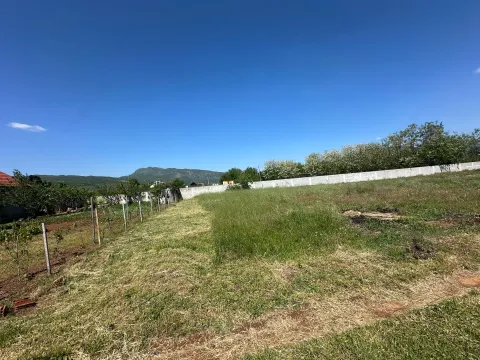 Prodaja, plac, 835m², Donja Gorica, Podgorica - image 1