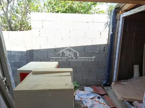 Sale, two bedroom apartment, 56m², Miljakovac, Rakovica - image 14