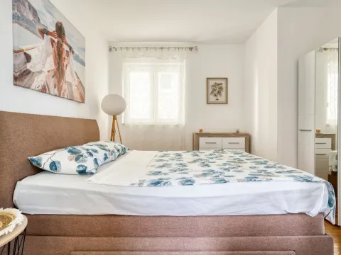 Izdavanje, jednosoban stan, 44m², Petrovac, Budva - image 8