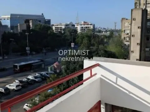 Izdavanje, trosoban stan, 71m², Novi Beograd Blok 23, Novi Beograd Sve Podlokacije - image 9