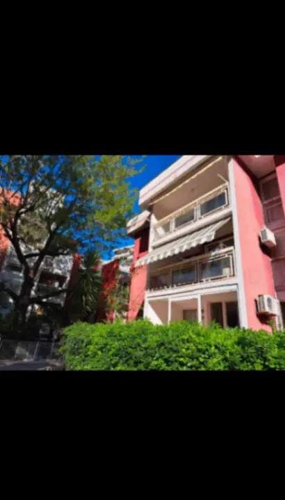 Prodaja, trosoban stan, 74m², Centar, Budva