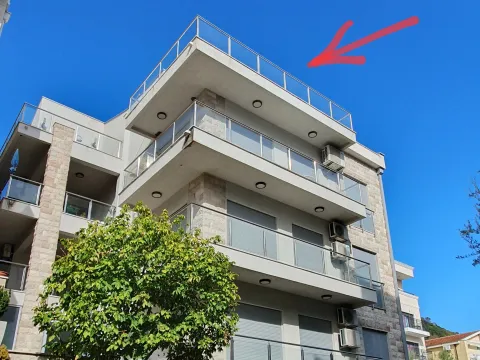 Sale, studio apartment, 171m², Petrovac, Budva - image 16