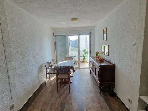 Rent, one bedroom apartment, 45m², Centar, Bar - image 5