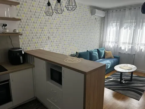 Izdavanje, jednosoban stan, 37m², Novo naselje, Novi Sad - image 3