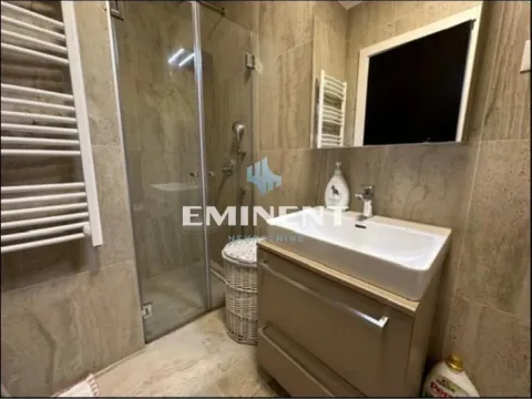 Prodaja, trosoban stan, 77m², Zemun Gornji Grad, Zemun Sve Podlokacije - image 15