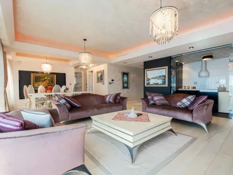 Prodaja, četvorosoban stan, 177m², Budva, Crna Gora - image 5