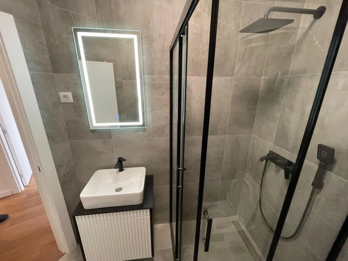 Prodaja, trosoban stan, 70m², Grbavica, Novi Sad Sve Podlokacije