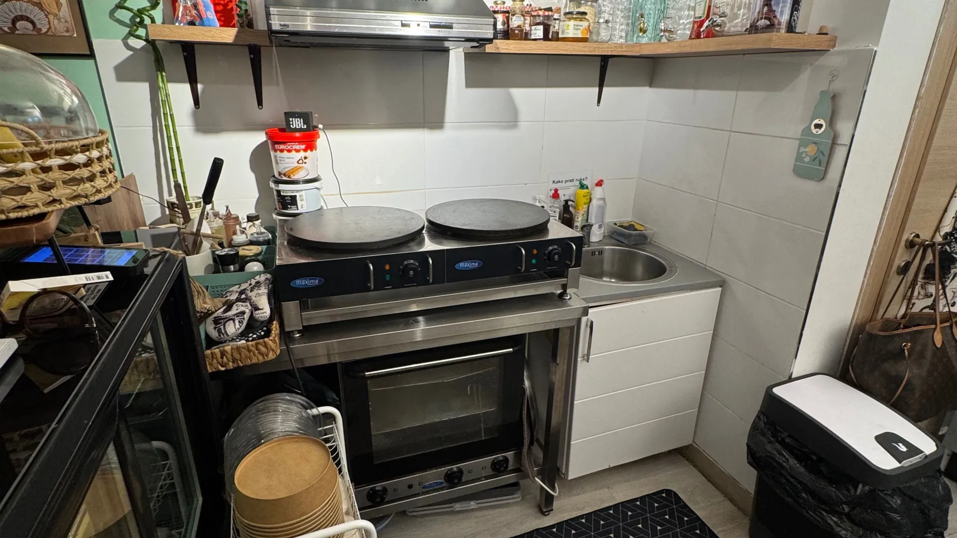 Prodaja, ugostiteljski objekat, 18m², Stari Grad, Budva