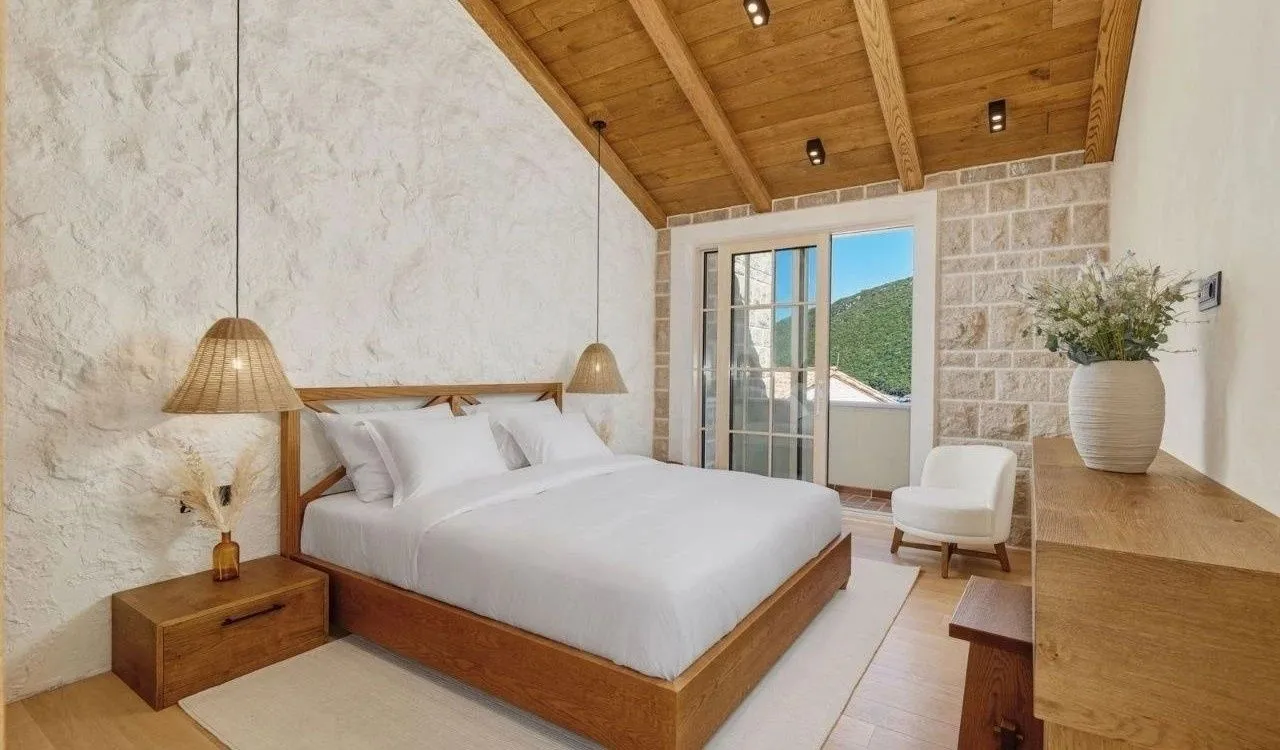 Sale, house, 800m², Žanjice, Herceg Novi