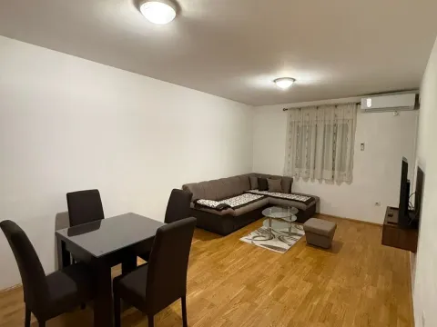 Rent, one bedroom apartment, 46m², Stari Aerodrom, Podgorica - image 2