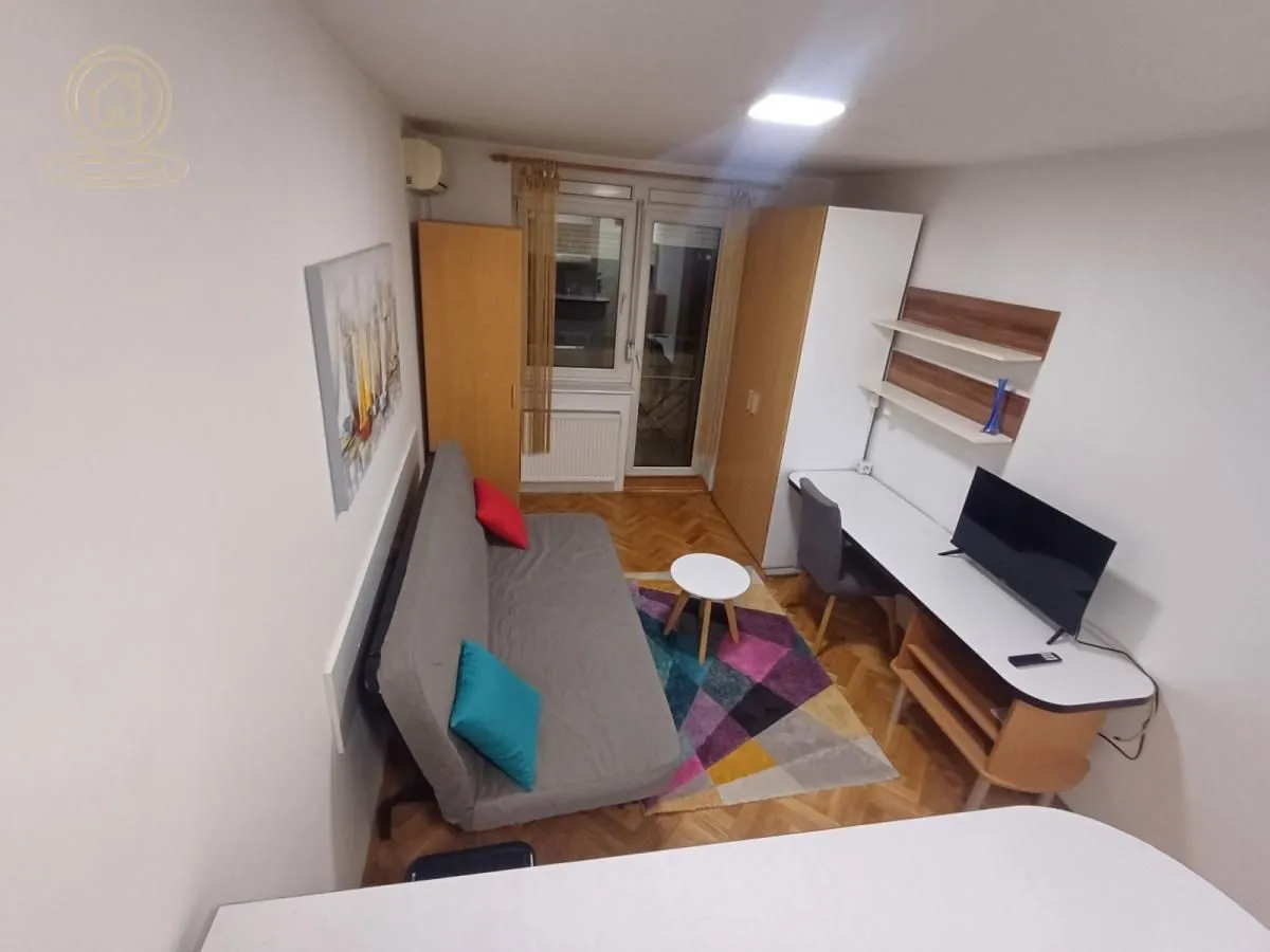 Rent, studio apartment, 24m², Grbavica, Novi Sad Sve Podlokacije