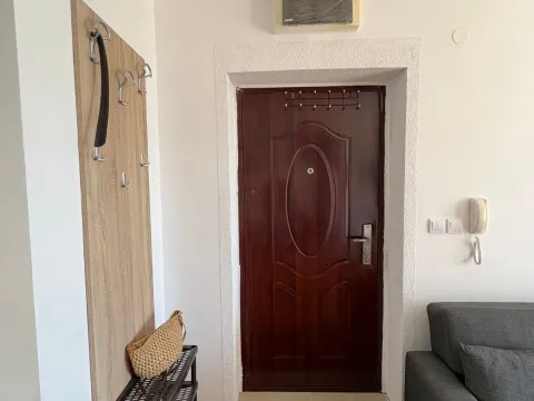 Rent, two bedroom apartment, 49m², Donja Lastva, Tivat - image 12