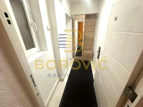 Prodaja, dvosoban stan, 40m², Kalenić Pijaca, Vračar Sve Podlokacije - image 4