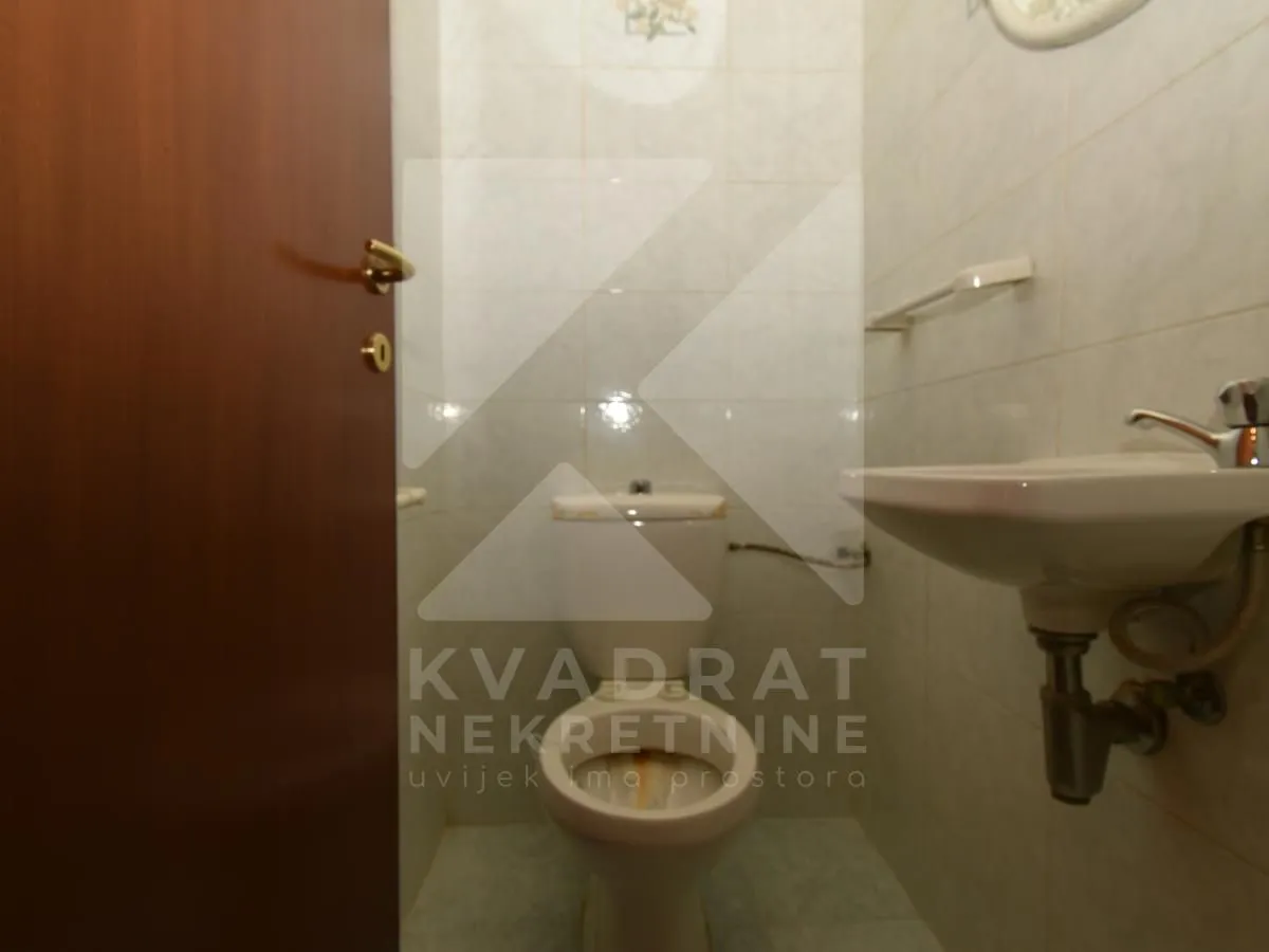 Prodaja, dvosoban stan, 97m², Stari Aerodrom, Podgorica