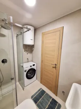 Izdavanje, jednosoban stan, 47m², New City, Podgorica - image 4
