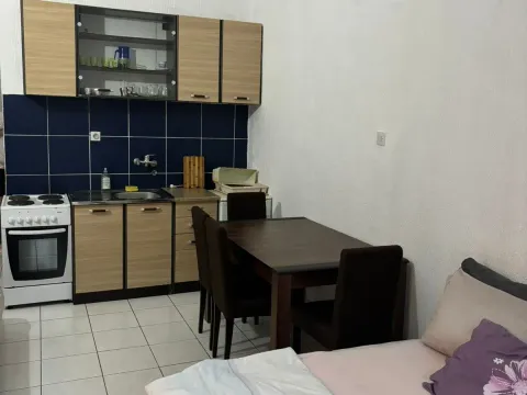 Rent, one bedroom apartment, 43m², Rafailovići, Budva - image 5