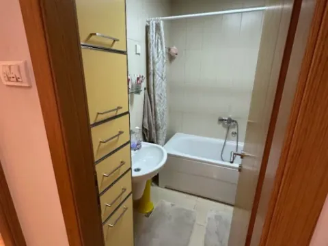 Izdavanje, jednosoban stan, Blok 9, Podgorica - image 10