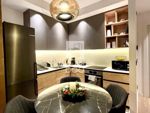 Izdavanje, dvosoban stan, 50m², Savski Venac, Beograd - image 10