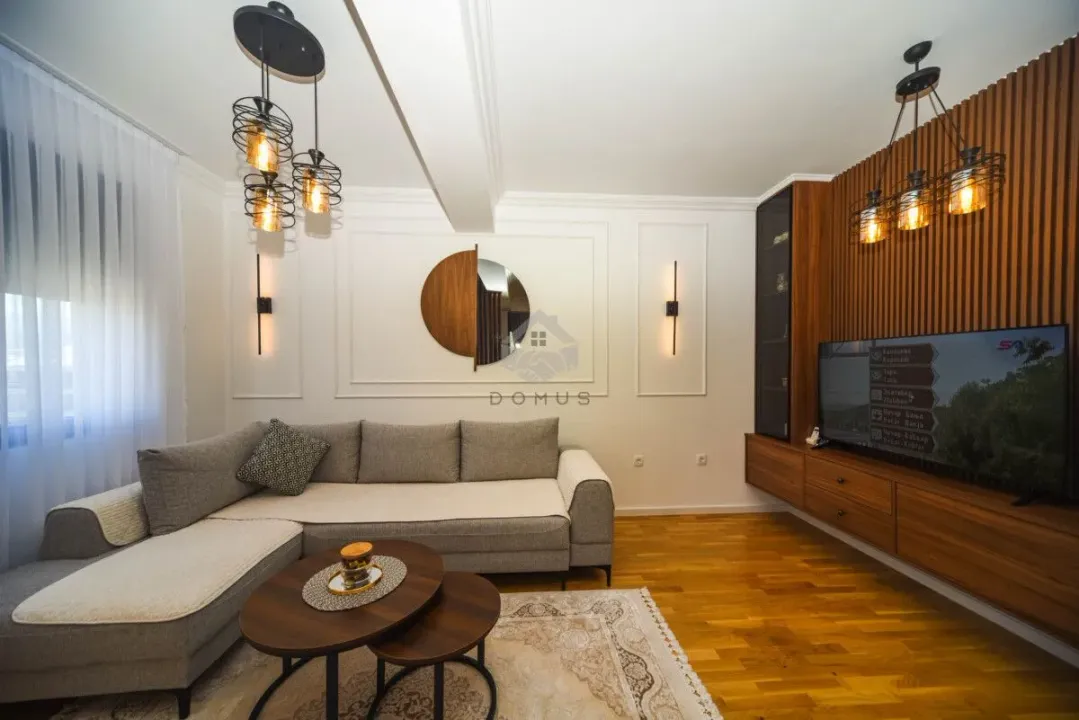 Rent, one bedroom apartment, 50m², Stari Aerodrom, Podgorica