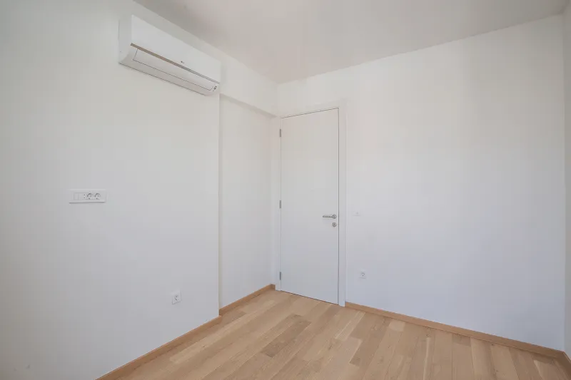Prodaja, trosoban stan, 143m², Tivat, Crna Gora