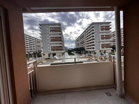 Izdavanje, jednosoban stan, 50m², Central Point, Podgorica - image 11