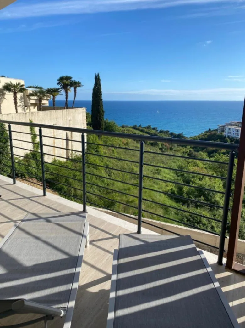 Prodaja, dvosoban stan, 109m², Pinješ, Ulcinj