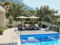 Prodaja, kuća, 419m², Dobrota, Kotor - image 23