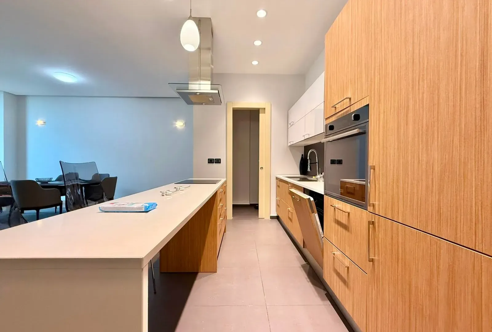 Rent, two bedroom apartment, 126m², Kod Capital Plaze, Podgorica
