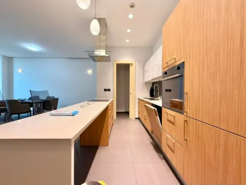 Rent, two bedroom apartment, 126m², Kod Capital Plaze, Podgorica - image 6
