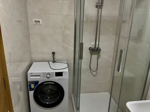 Izdavanje, jednosoban stan, 48m², New City, Podgorica - image 8