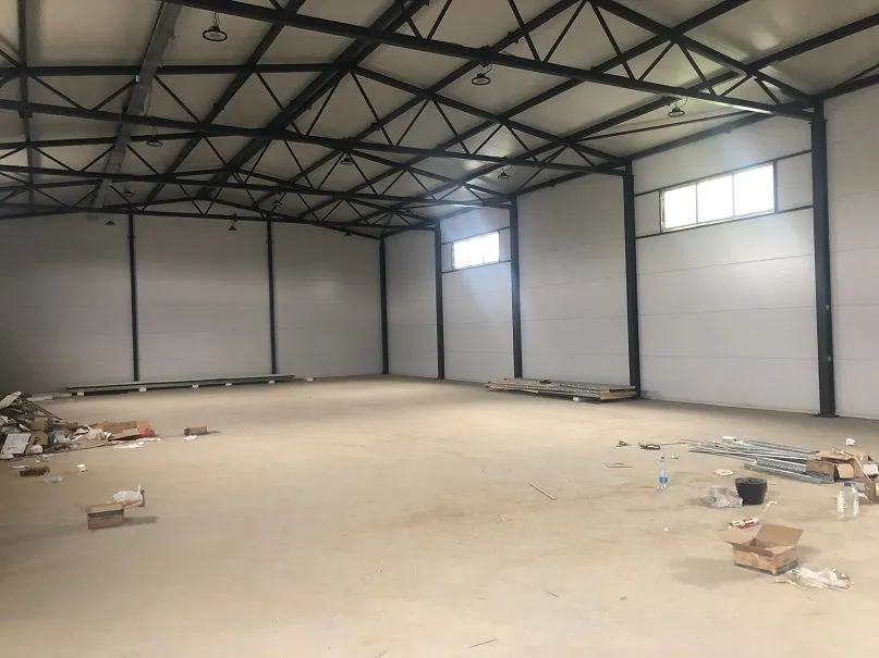 Rent, office space, 450m², Zrenjanin, Srbija
