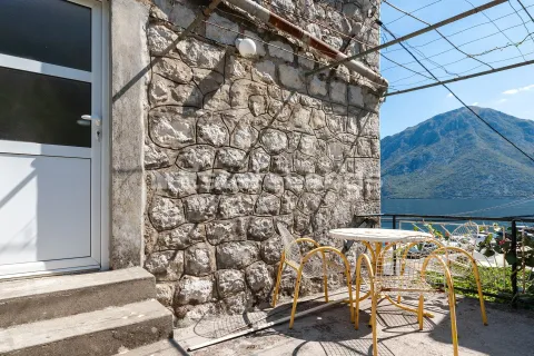 Prodaja, kuća, 91m², Kostanjica, Kotor - image 15